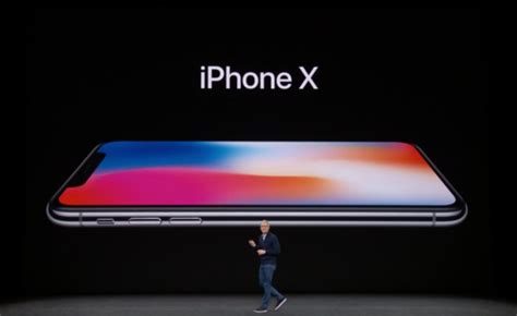 iPhone X announced with edge.